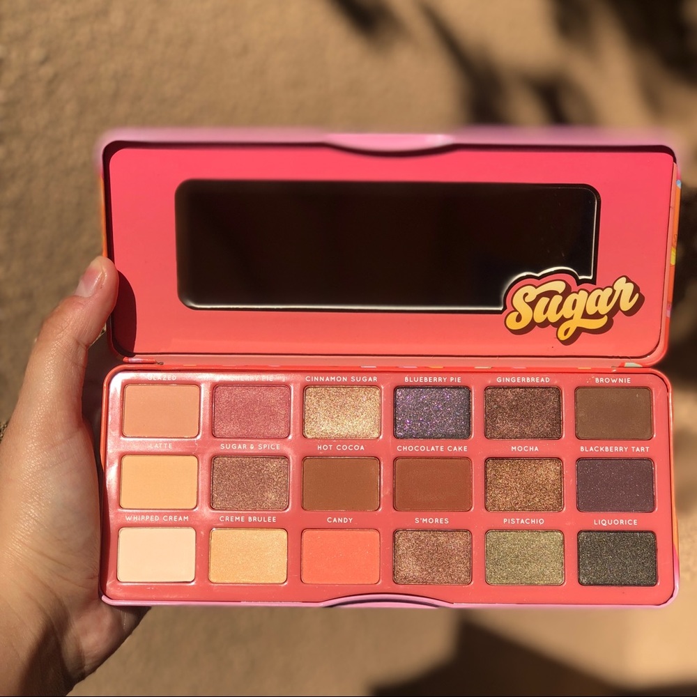 Sugar Eyeshadow Pallete By Face Candy